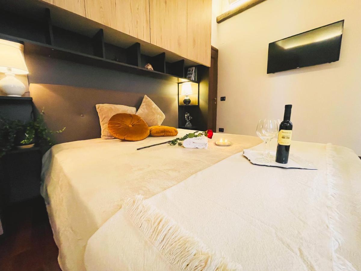 Trevi Fountain Luxury Guest House Рим Экстерьер фото