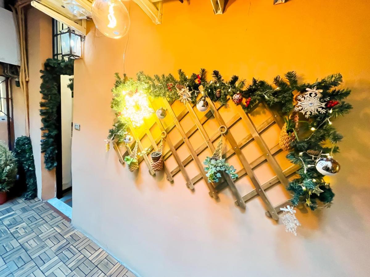 Trevi Fountain Luxury Guest House Рим Экстерьер фото