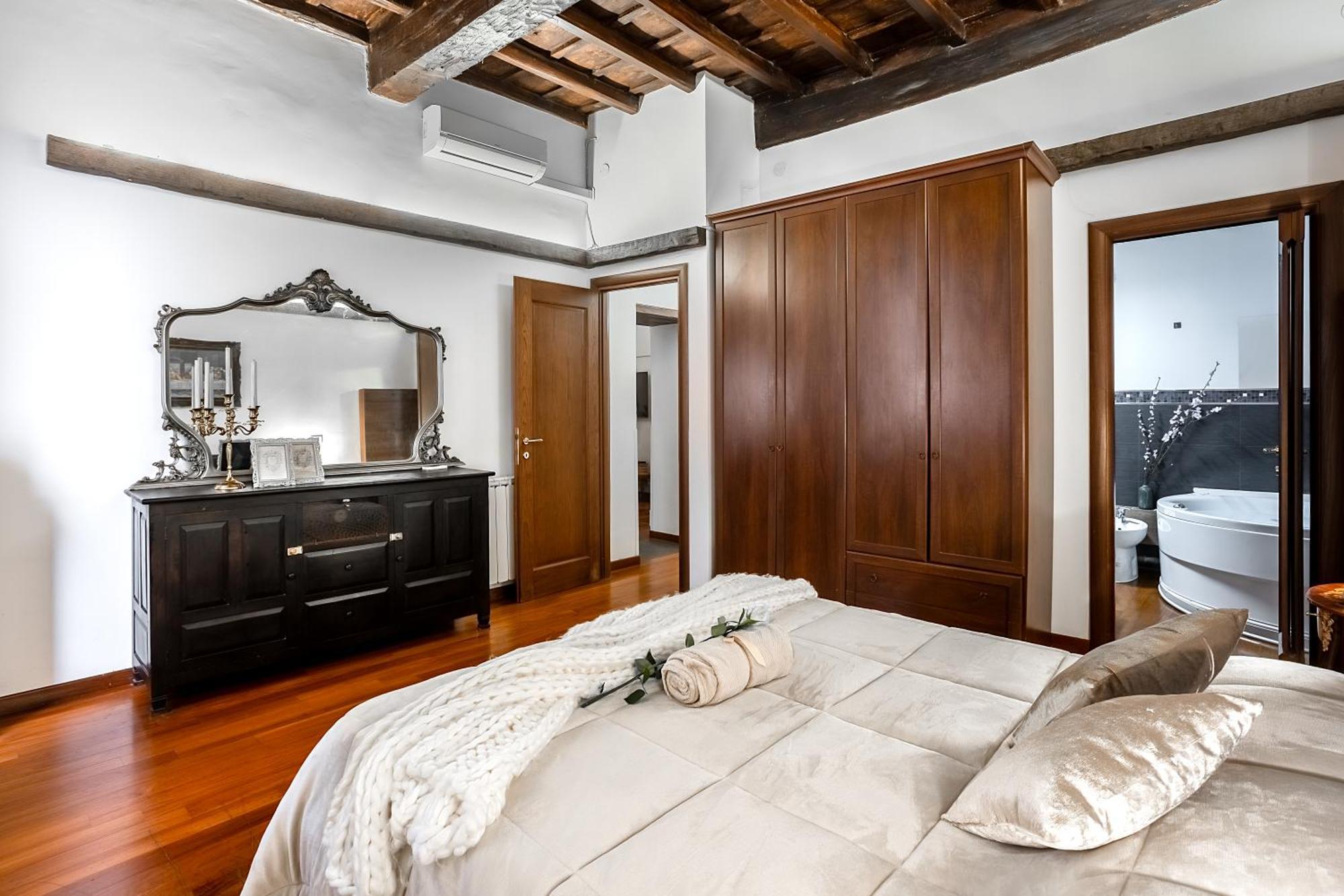 Trevi Fountain Luxury Guest House Рим Экстерьер фото